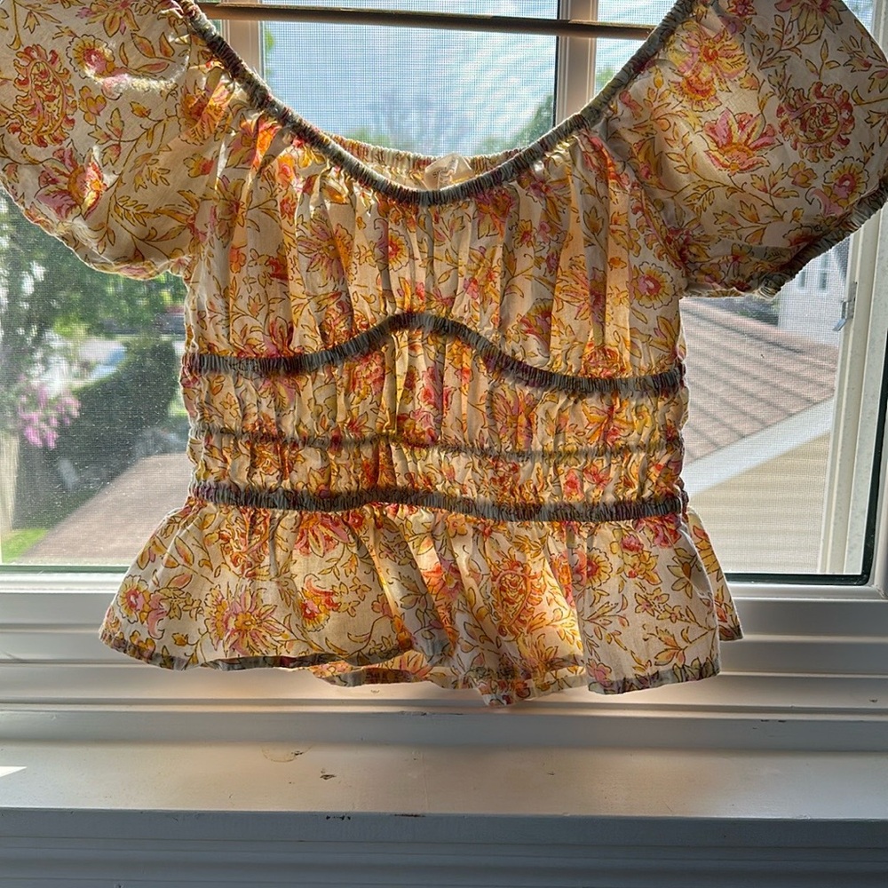 Floral Puff Peplum Sleeve Top
